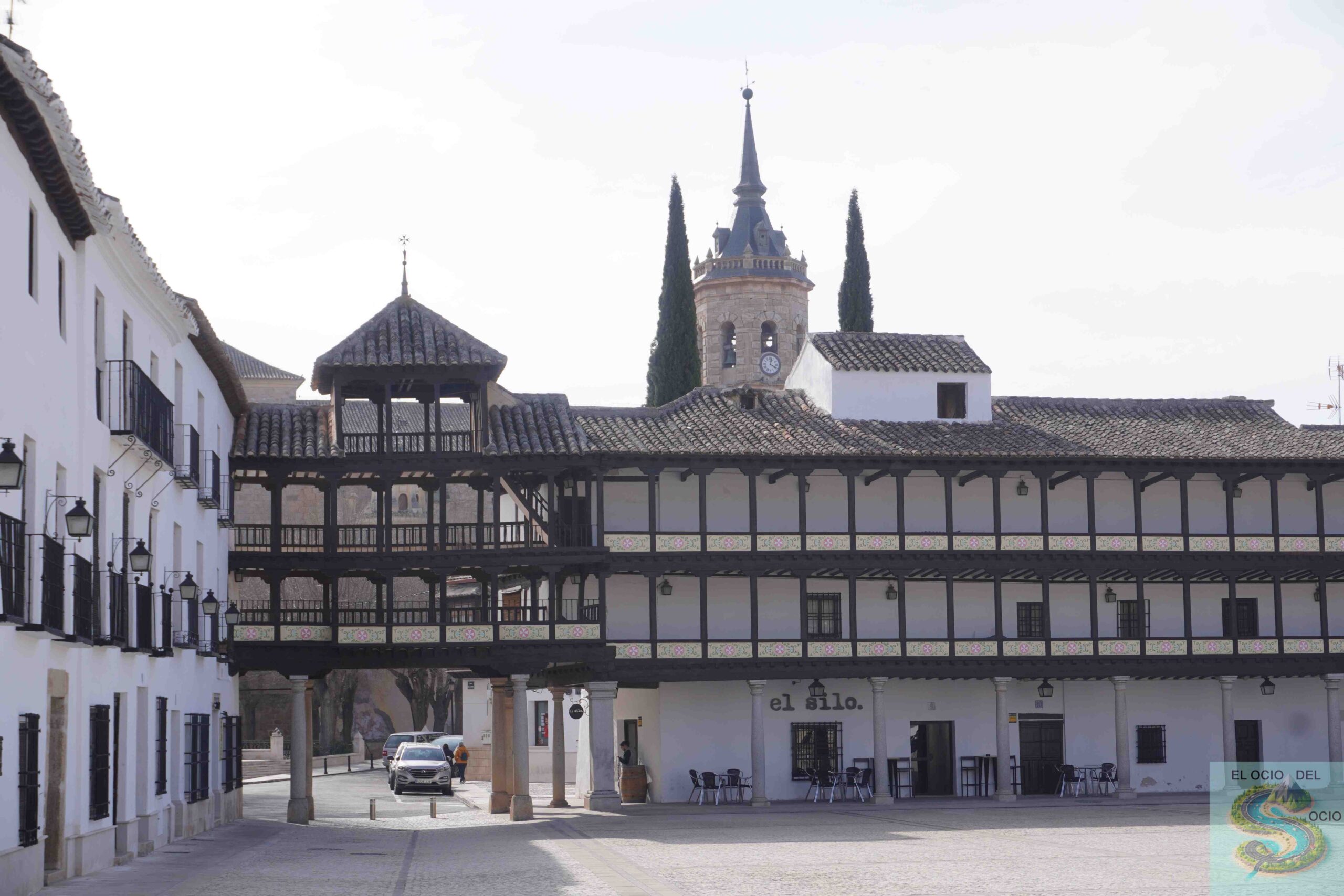 Plaza de Tembleque por dentro