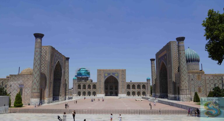 Plaza Registán, Samarcanda, Uzbekistán