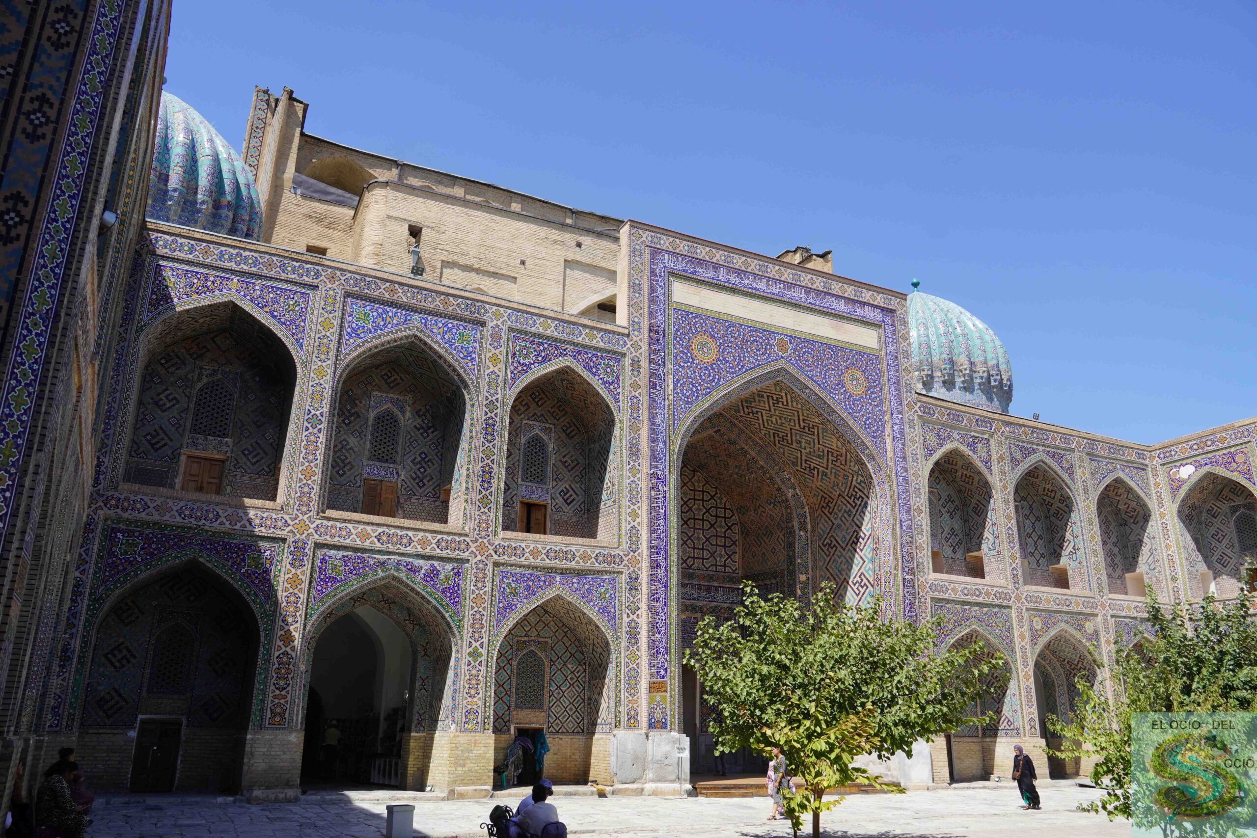 Sher-Dor Madrasa por dentro, Samarcanda, Uzbekistán