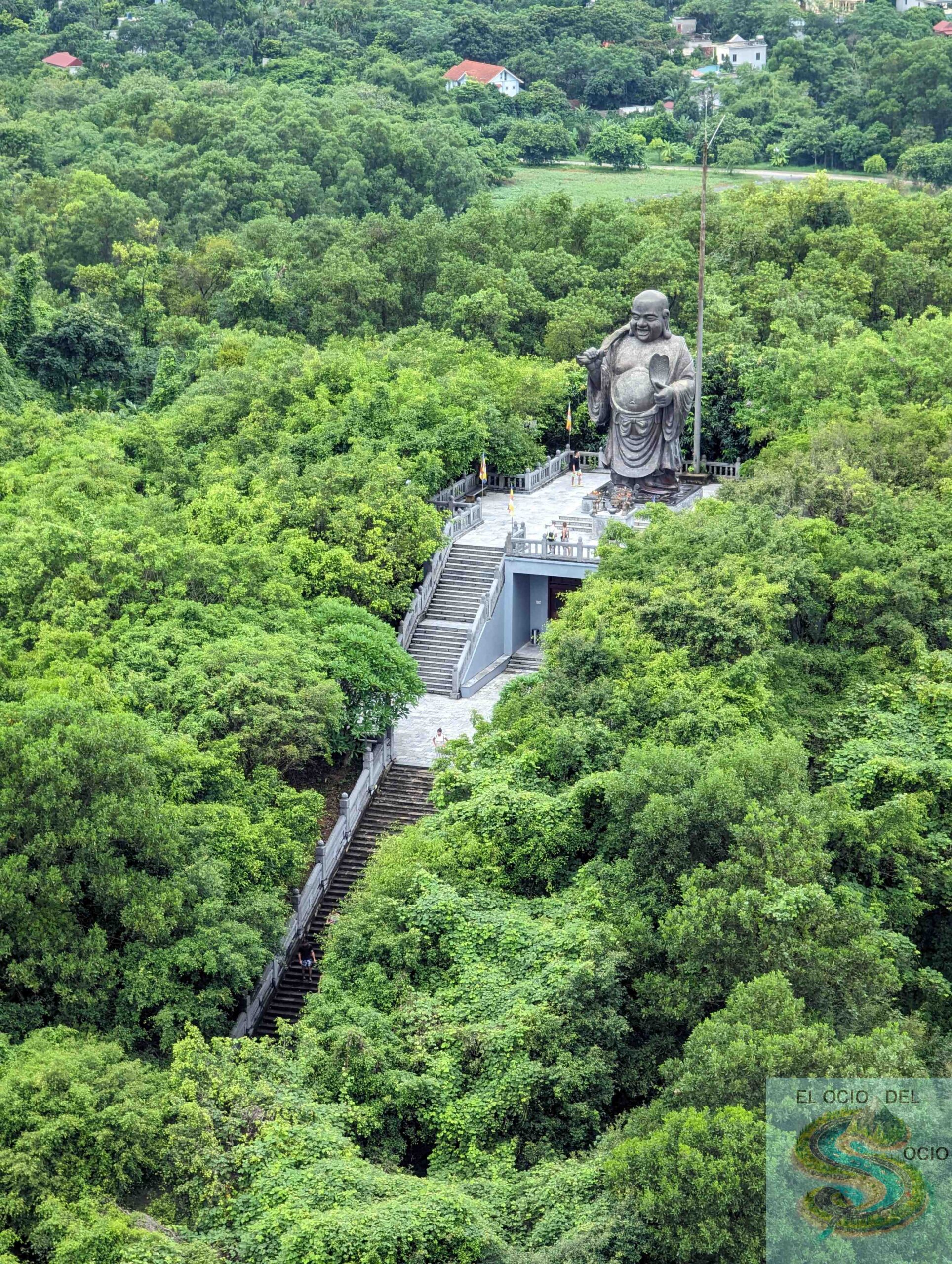 estatua buda bai dinh ninh binh