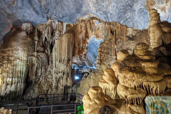formaciones rocosas cueva phong nha