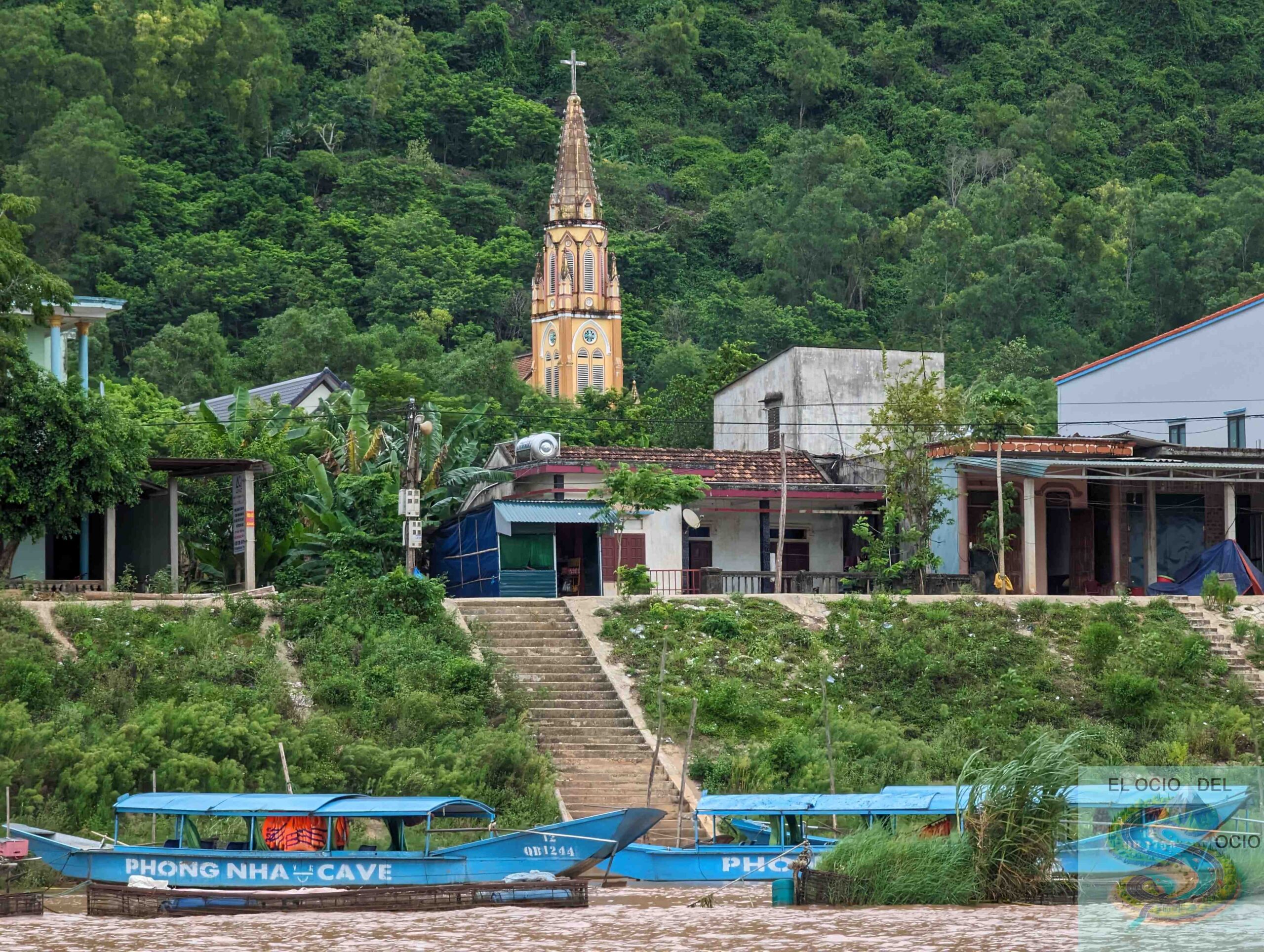 iglesia phong nha phong nha
