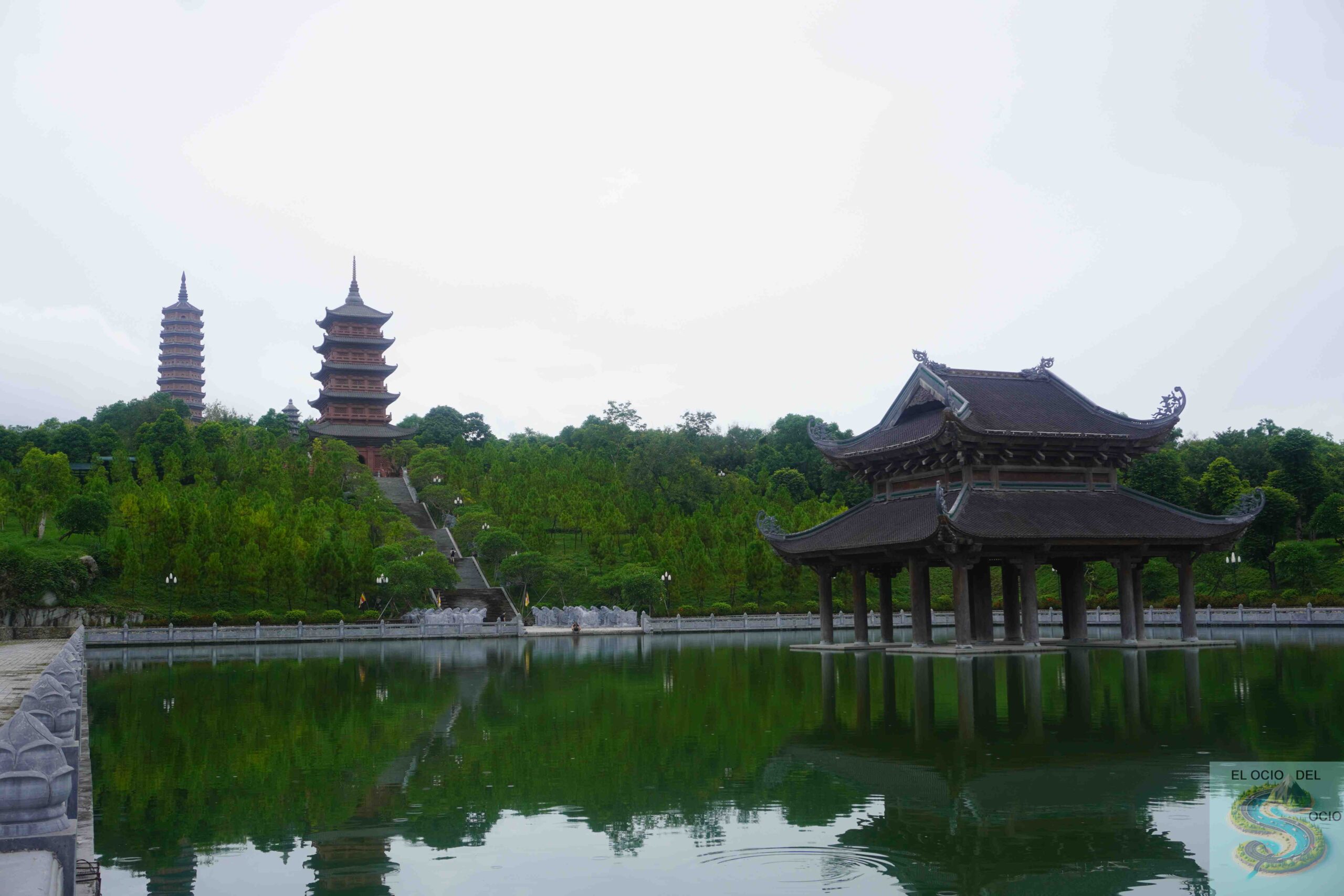 lago pagoda bai dinh ninh binh