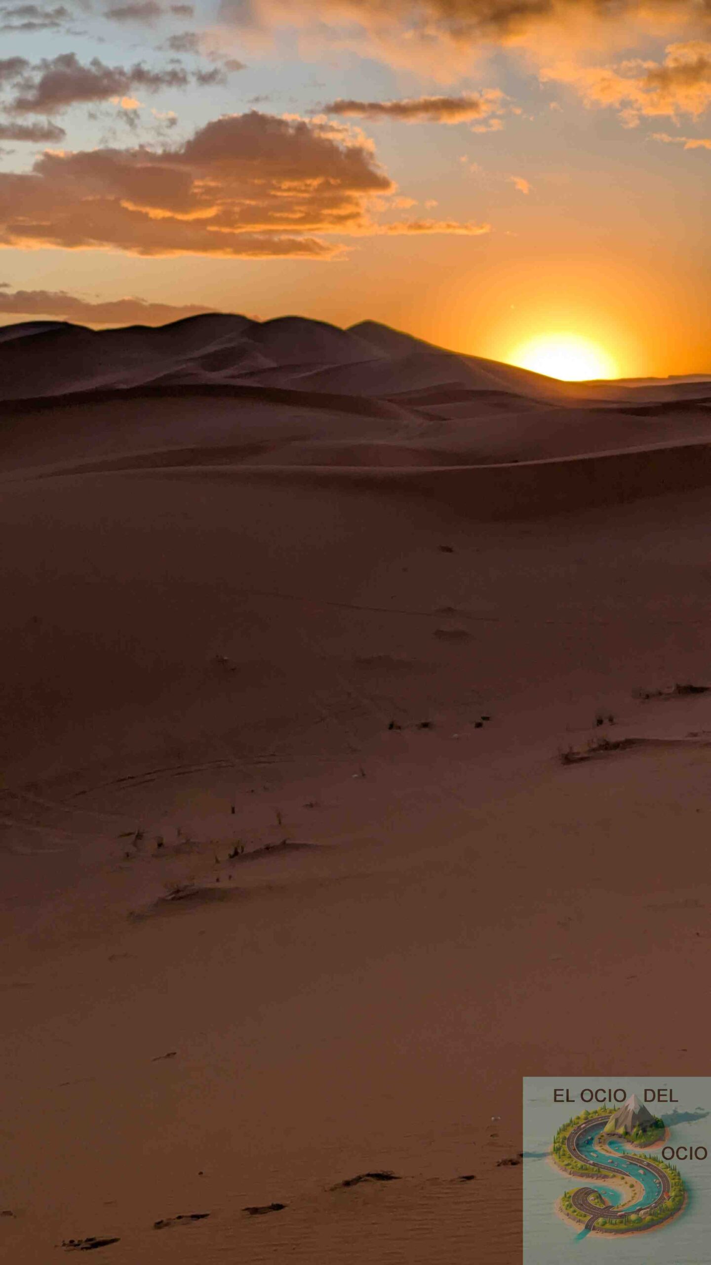 atardecer en dunas merzouga
