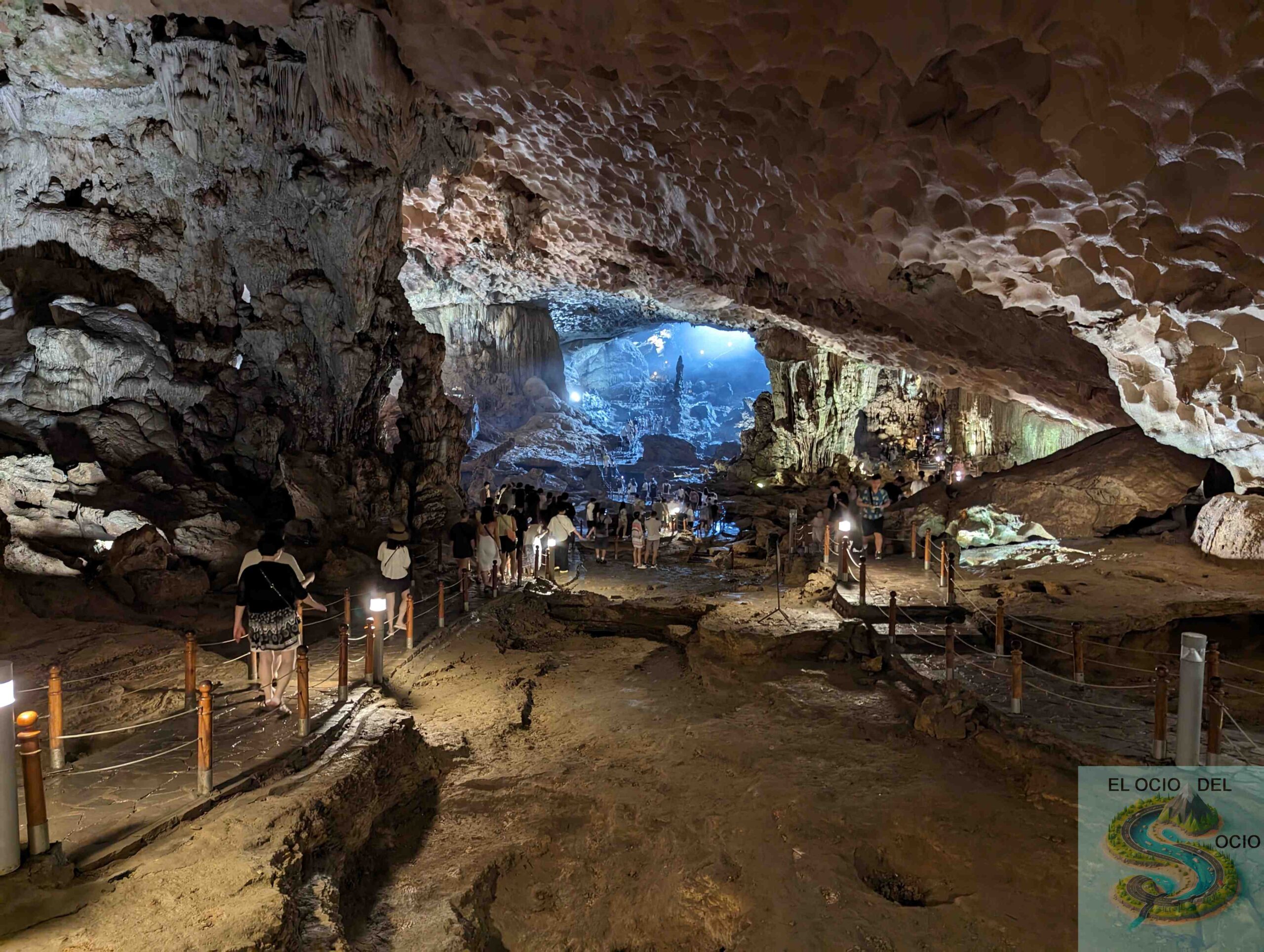 cueva sung sot bahia halong 1