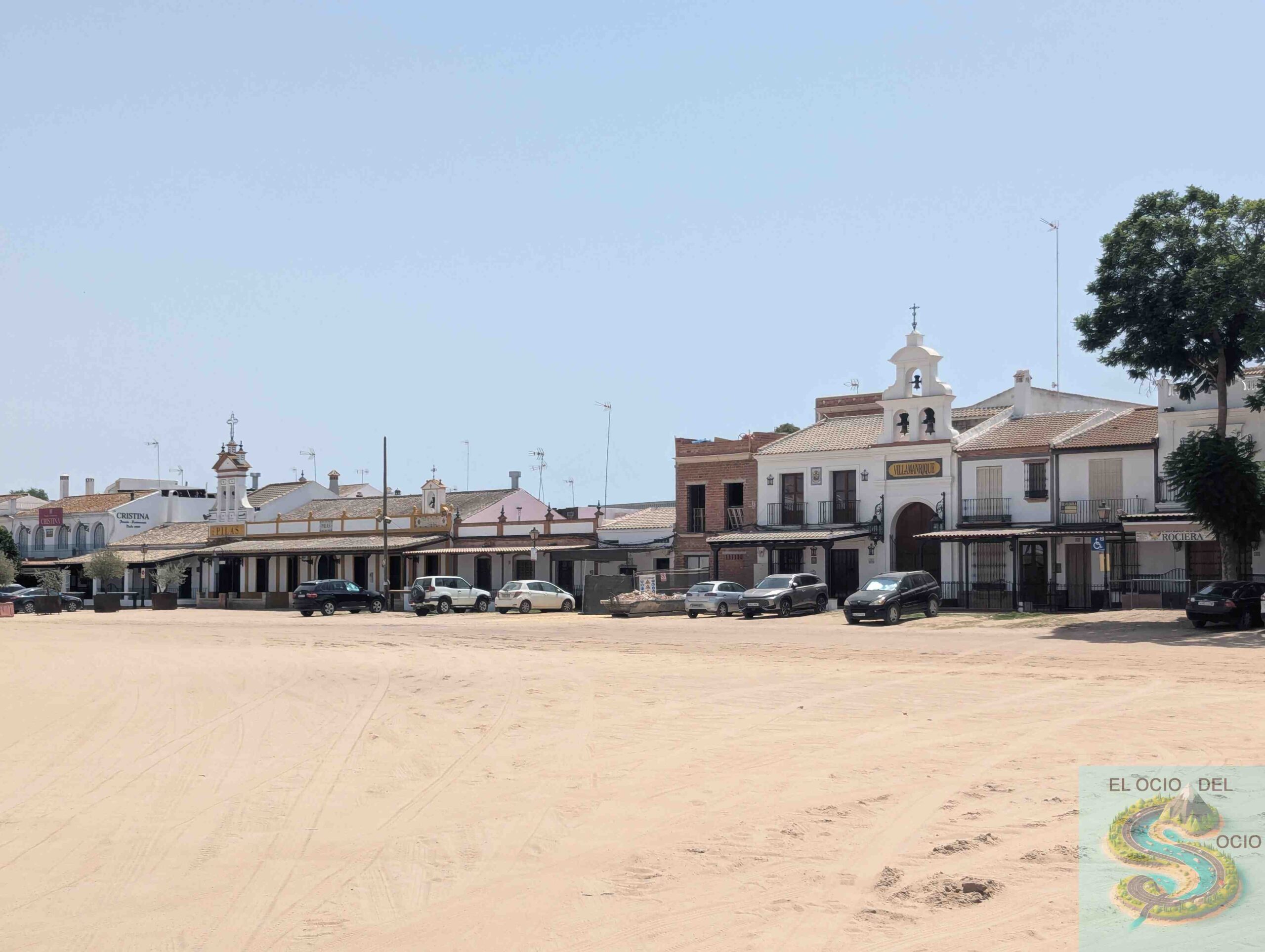 plaza del rocio el rocío